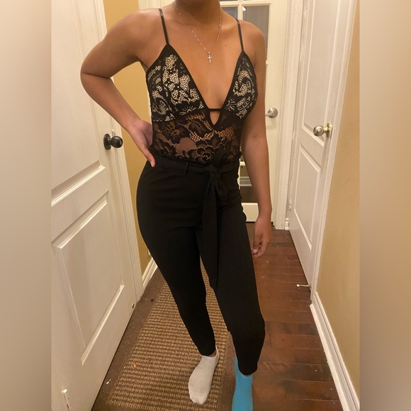 Black laced romper - Picture 5 of 5